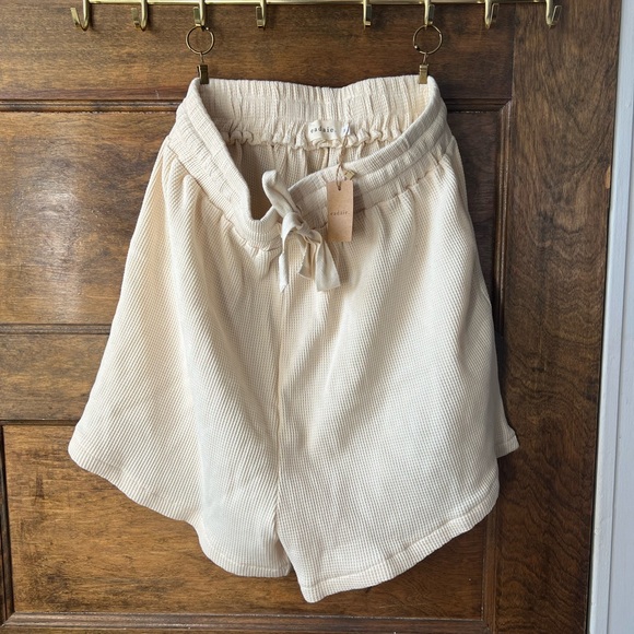 Eadaie Pants - High-Waist Cream Waffle Lounge Shorts